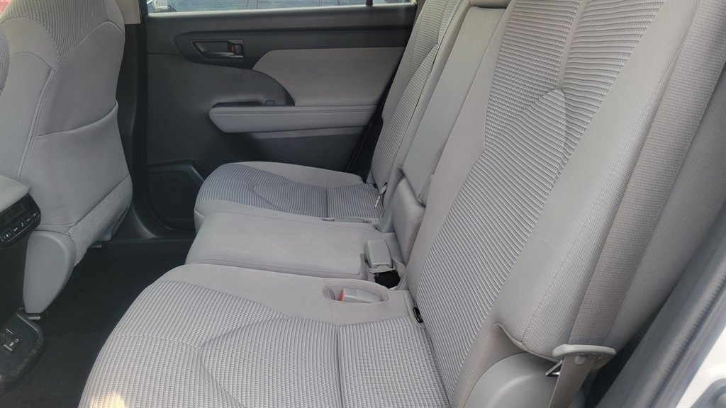 2022 Toyota Highlander - $24,900