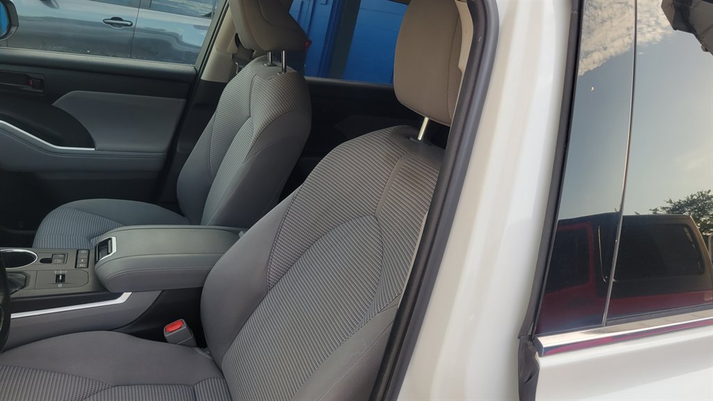 2022 Toyota Highlander - $24,900