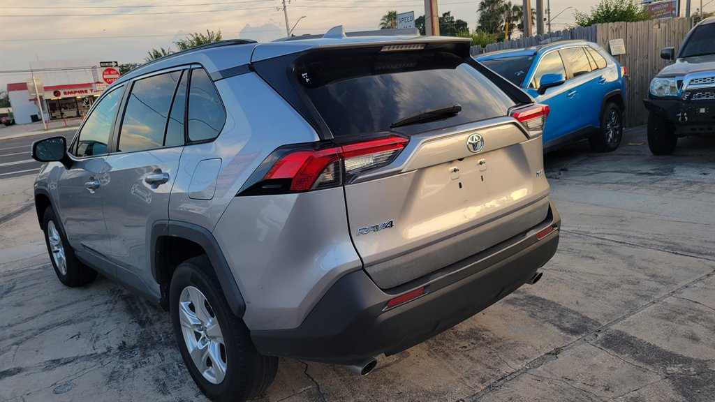 2021 Toyota RAV4 - $21,900