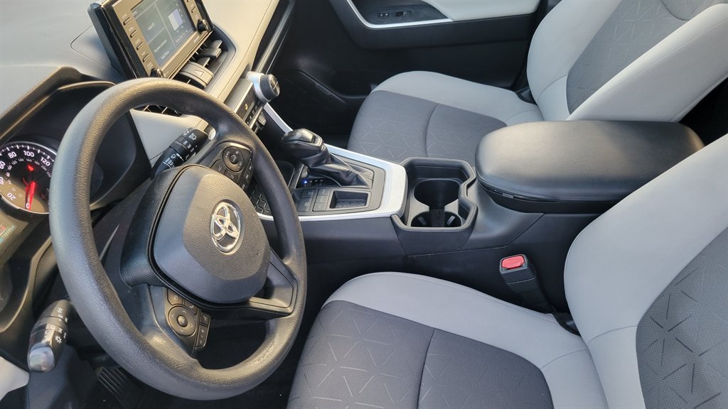 2021 Toyota RAV4 - $21,900