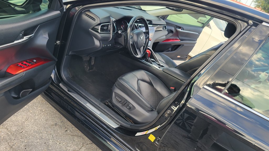 2019 Toyota Camry - $16,900