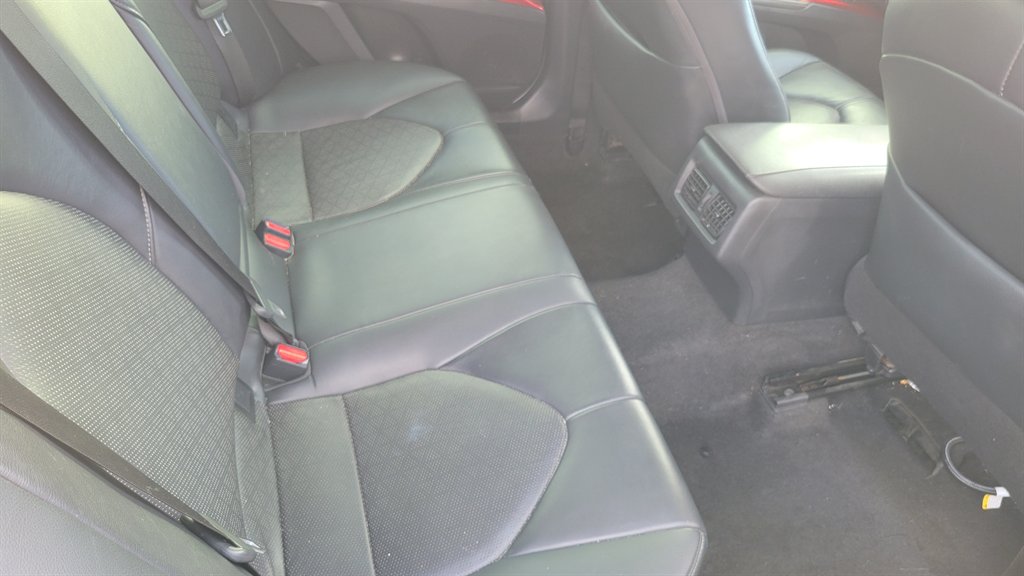 2019 Toyota Camry - $16,900
