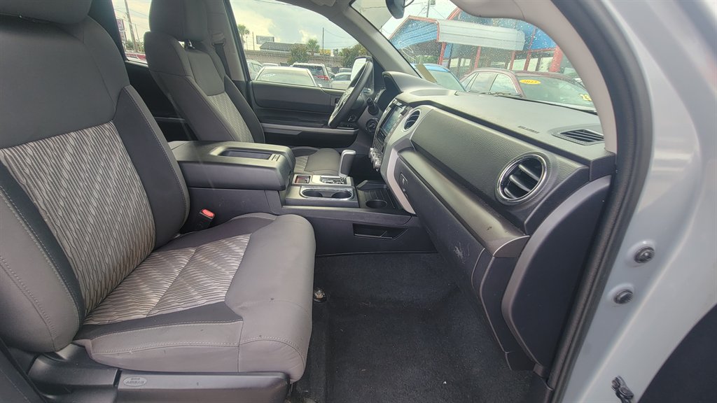 2020 Toyota Tundra - $24,900