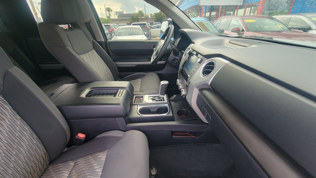 2020 Toyota Tundra - $24,900