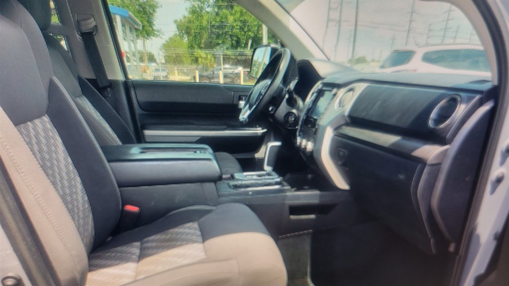 2020 Toyota Tundra - $24,900