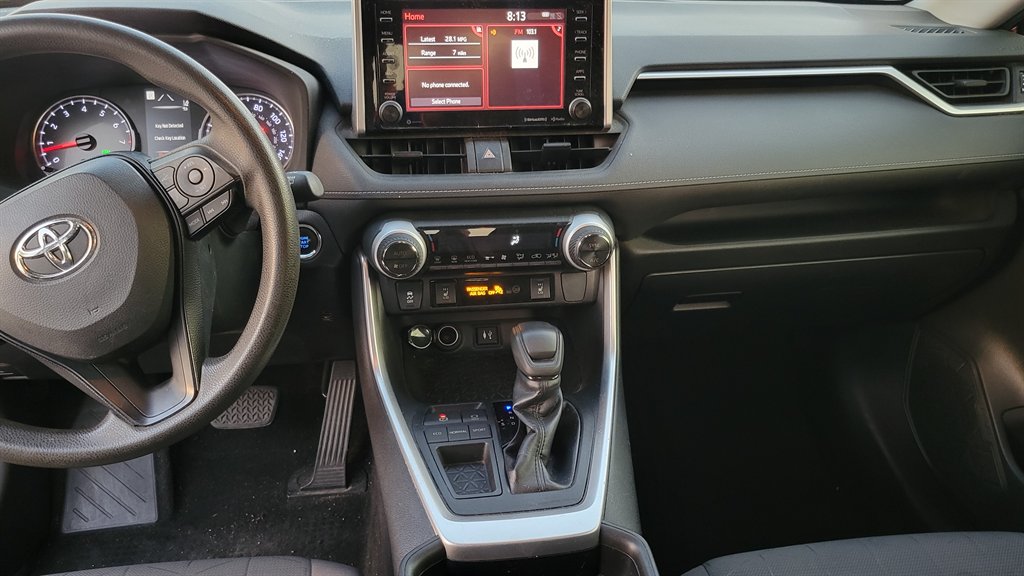 2019 Toyota RAV4 - $19,900