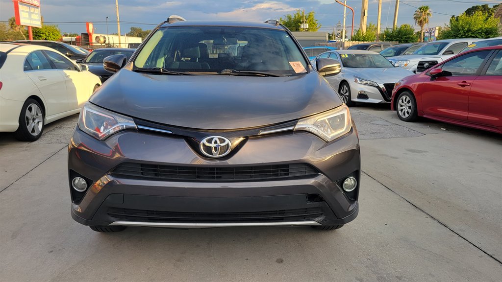 2016 Toyota RAV4 - $15,900