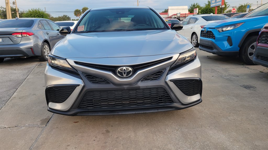 2021 Toyota Camry - $17,900