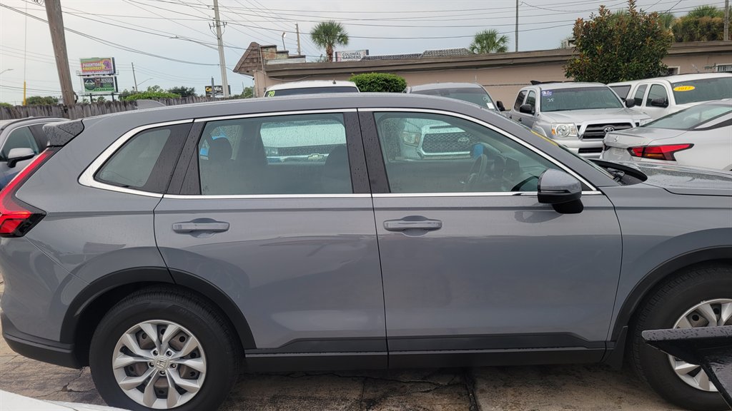 2023 Honda CR-V - $25,900