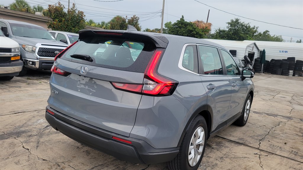 2023 Honda CR-V - $25,900