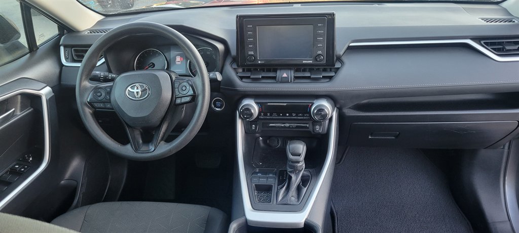 2019 Toyota RAV4 - $16,900