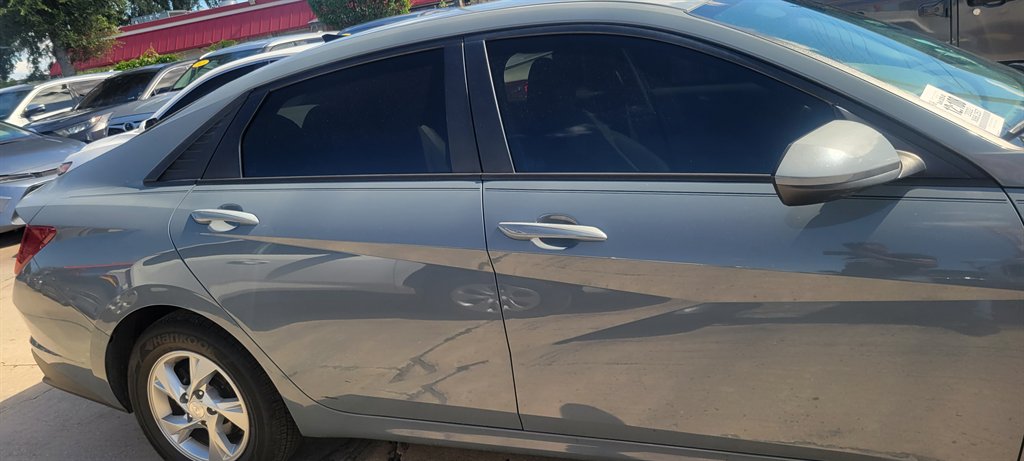 2022 Hyundai Elantra - $13,900