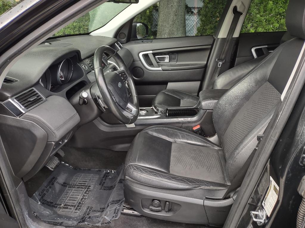 2016 LAND ROVER Discovery - $11,995
