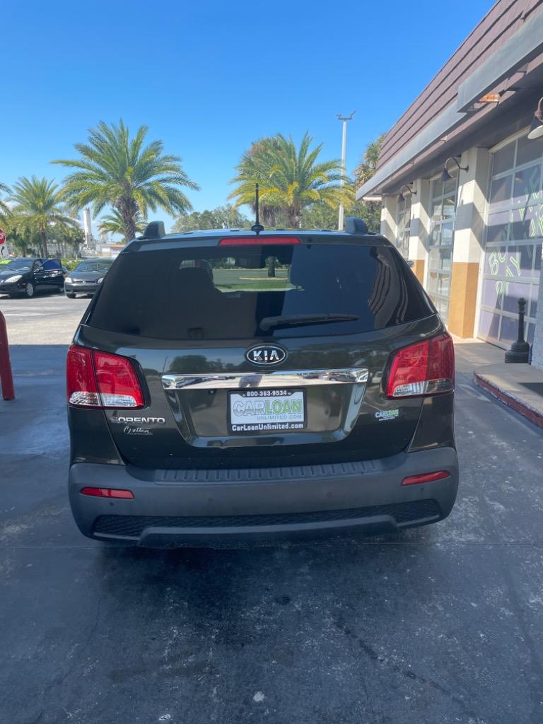 2012 Kia Sorento - $1,000