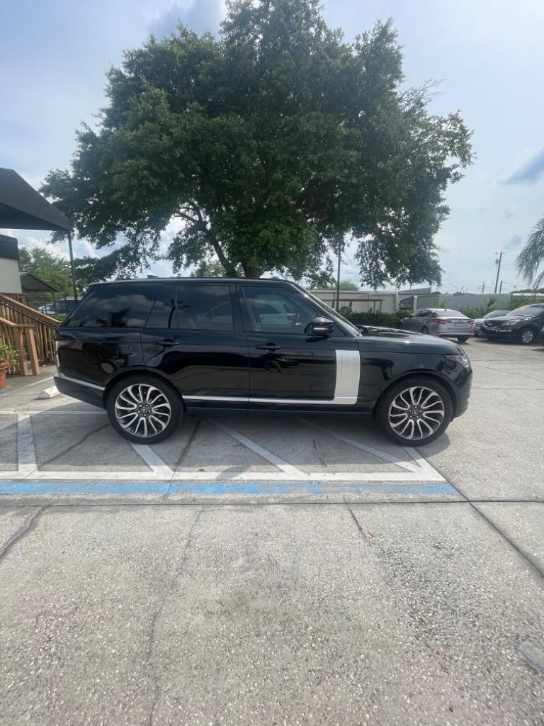 2022 Land Rover Range Rover - $59,995