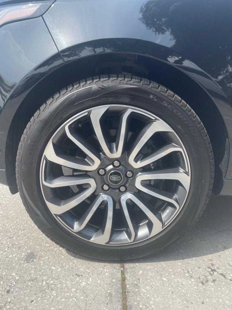 2022 Land Rover Range Rover - $59,995