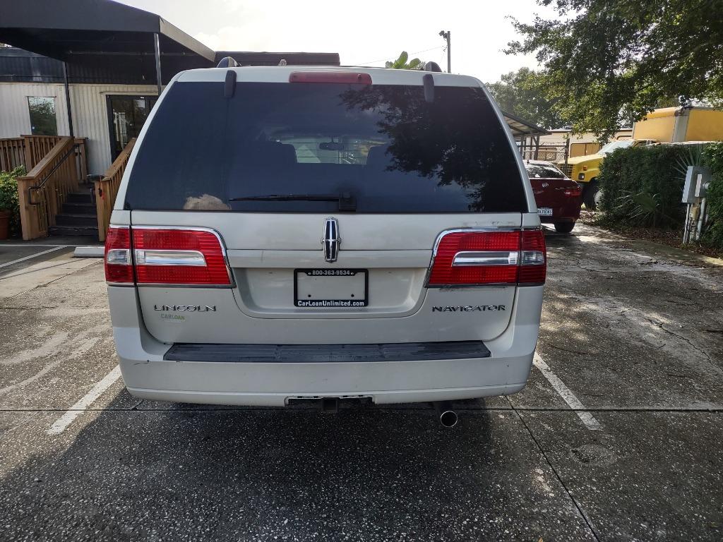 2007 Lincoln SLX Luxury photo