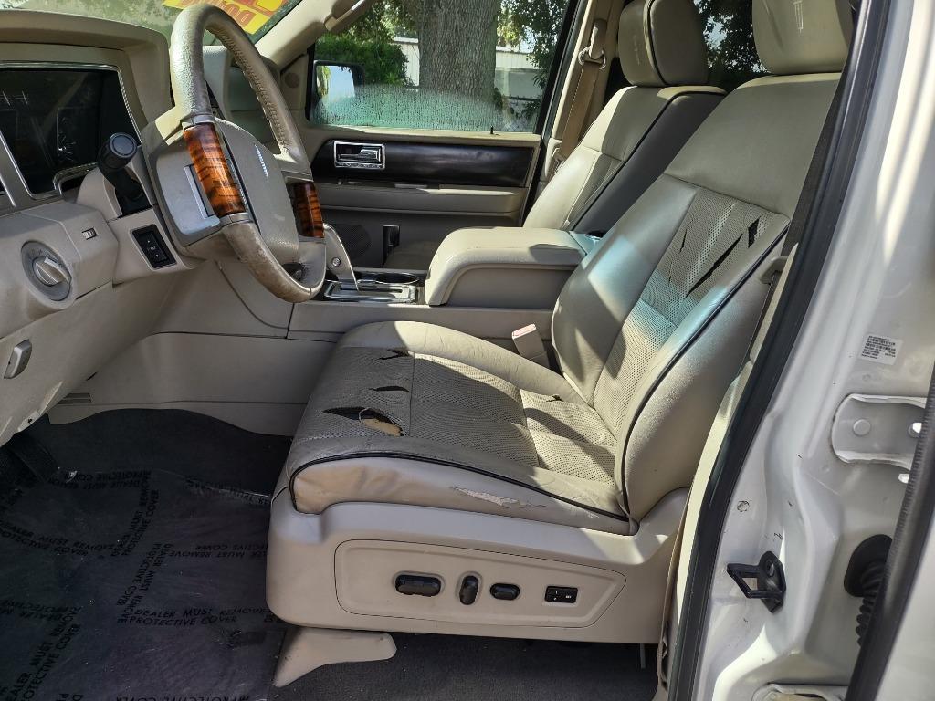 2007 Lincoln SLX Luxury photo