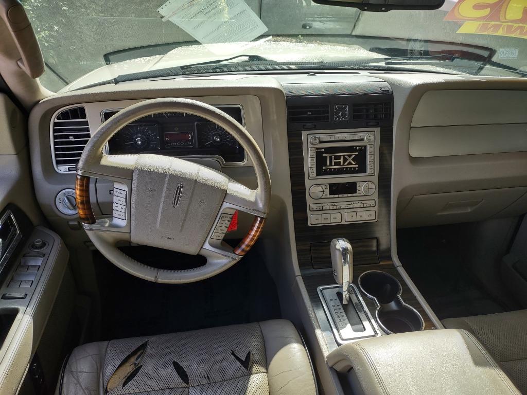 2007 Lincoln SLX Luxury photo