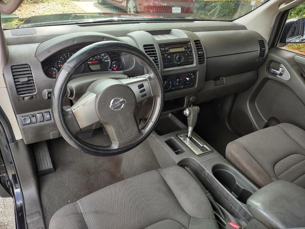 2008 Nissan Frontier XE photo
