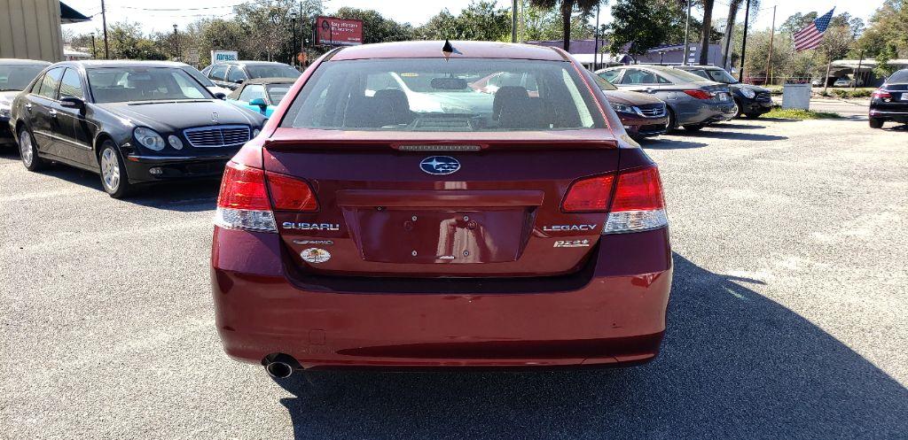 2011 Subaru Legacy 2.5i Limited photo