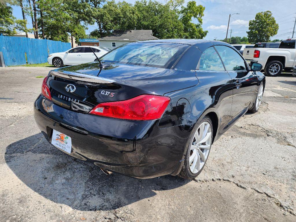 2009 Infiniti Legend Sport photo