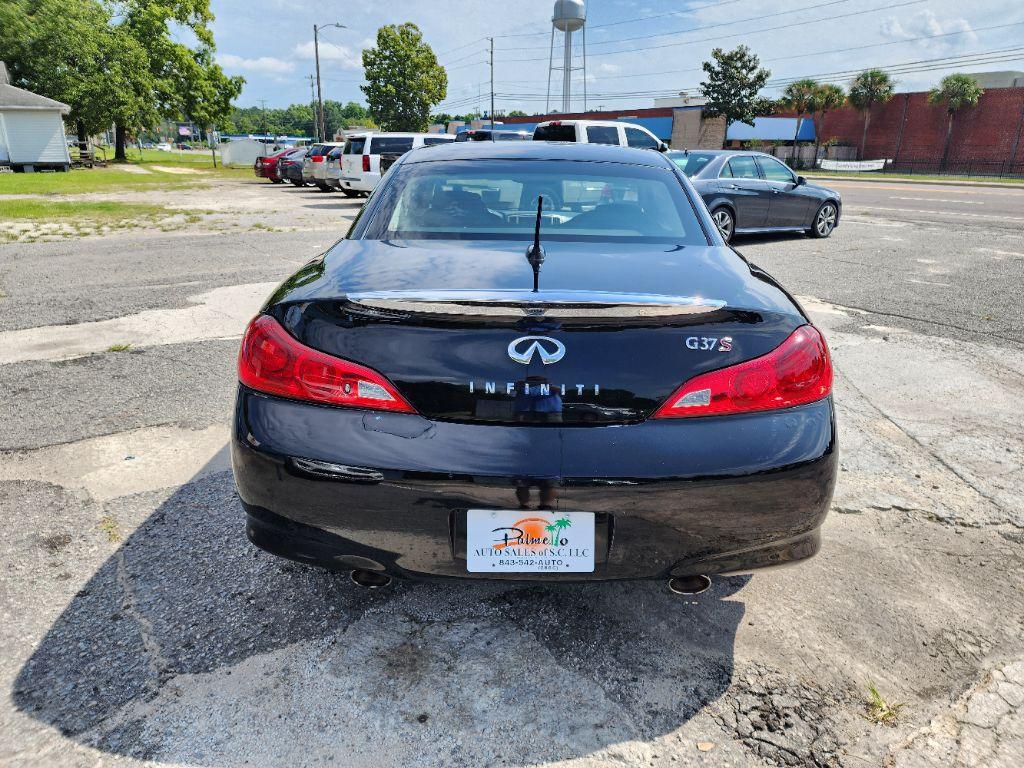 2009 Infiniti Legend Sport photo