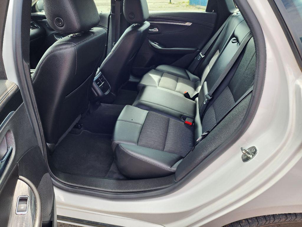 2019 Chevrolet Impala LT photo