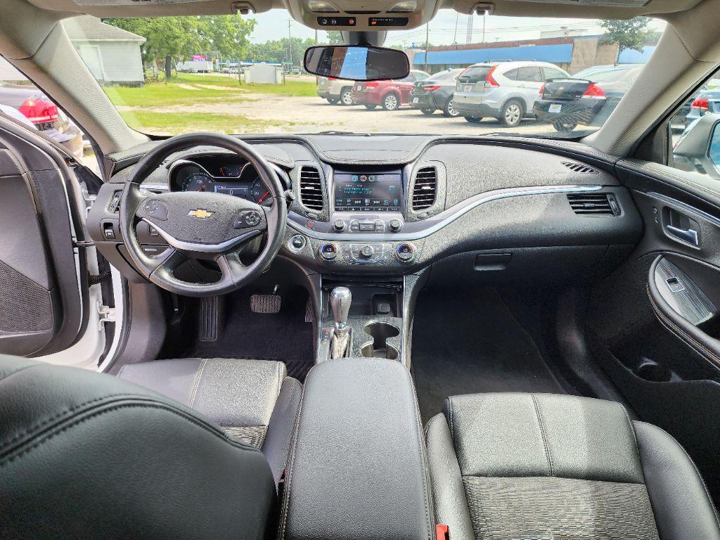 2019 Chevrolet Impala LT photo