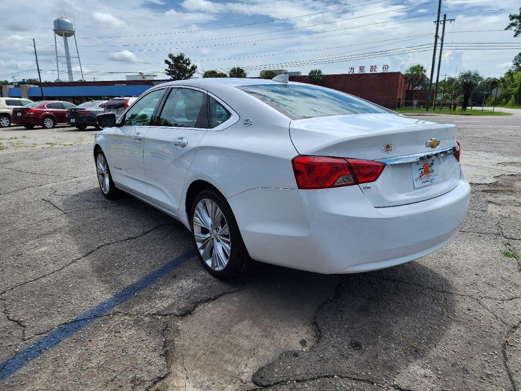 2019 Chevrolet Impala LT photo