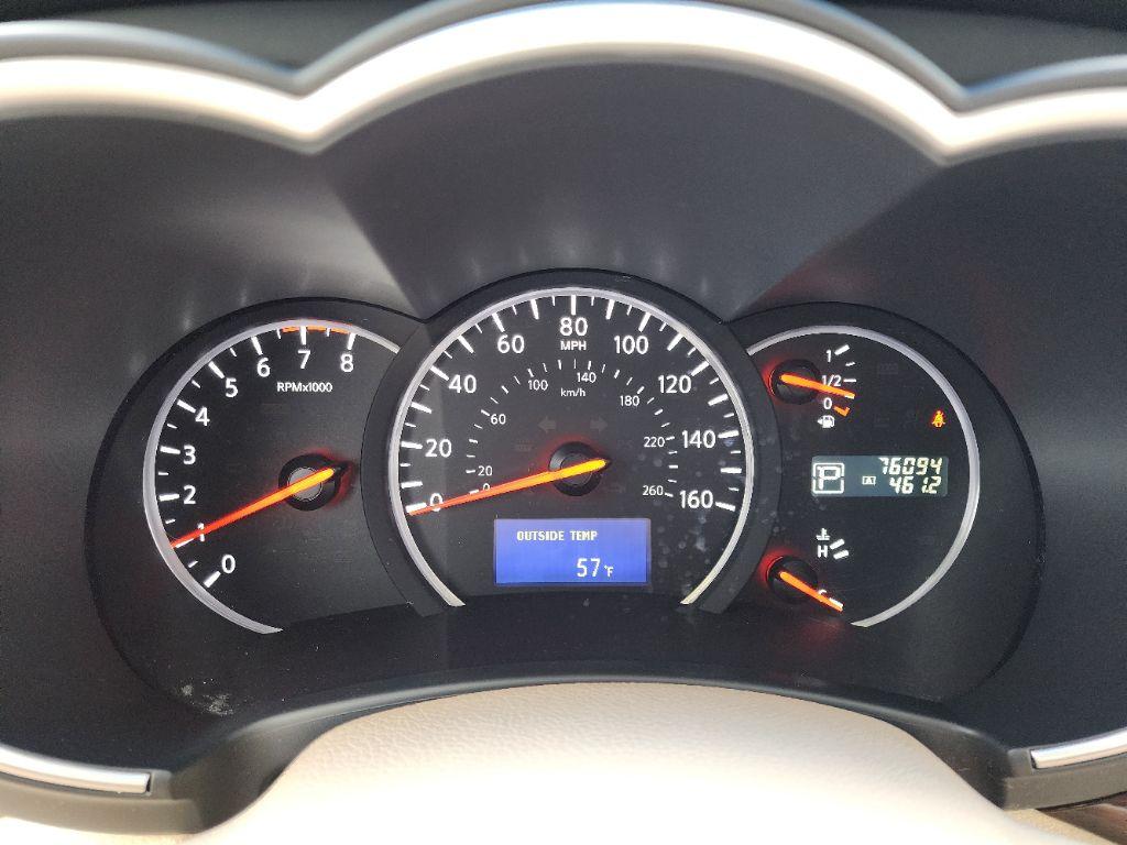 2014 Nissan Quest - $10,995