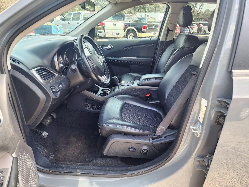 2020 Dodge Journey Crossroad photo