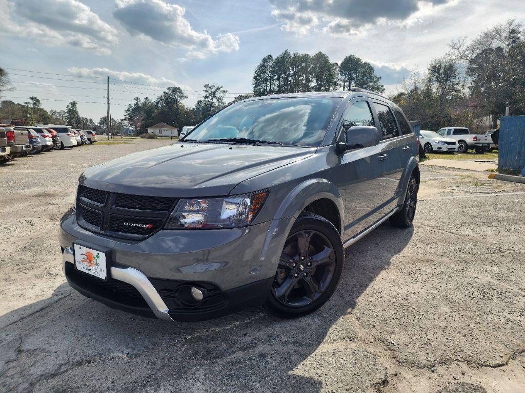 2020 Dodge Journey Crossroad photo