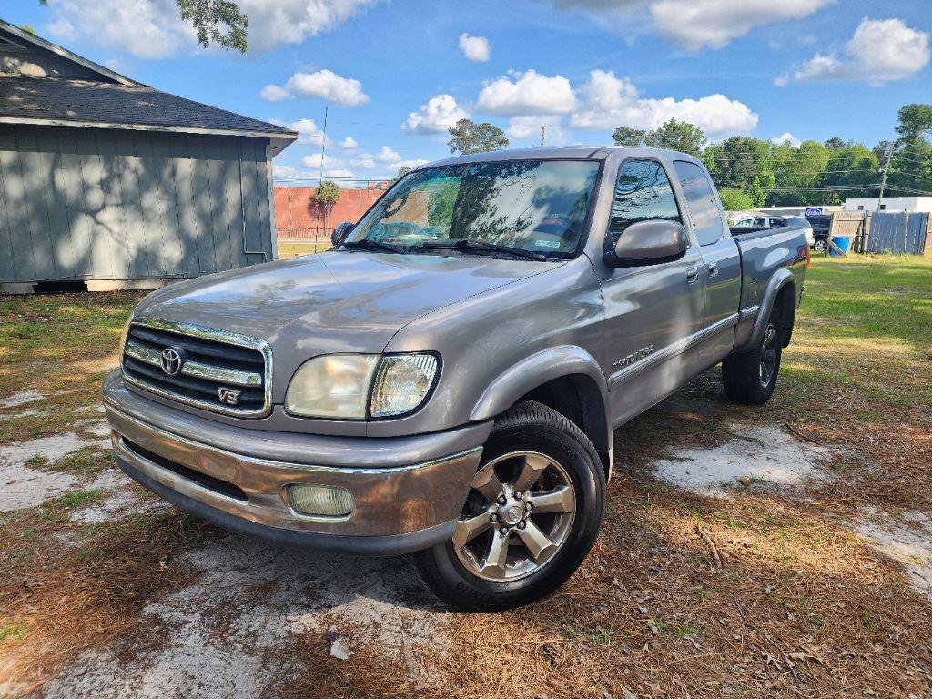 2002 Toyota Tundra Limited V8 photo