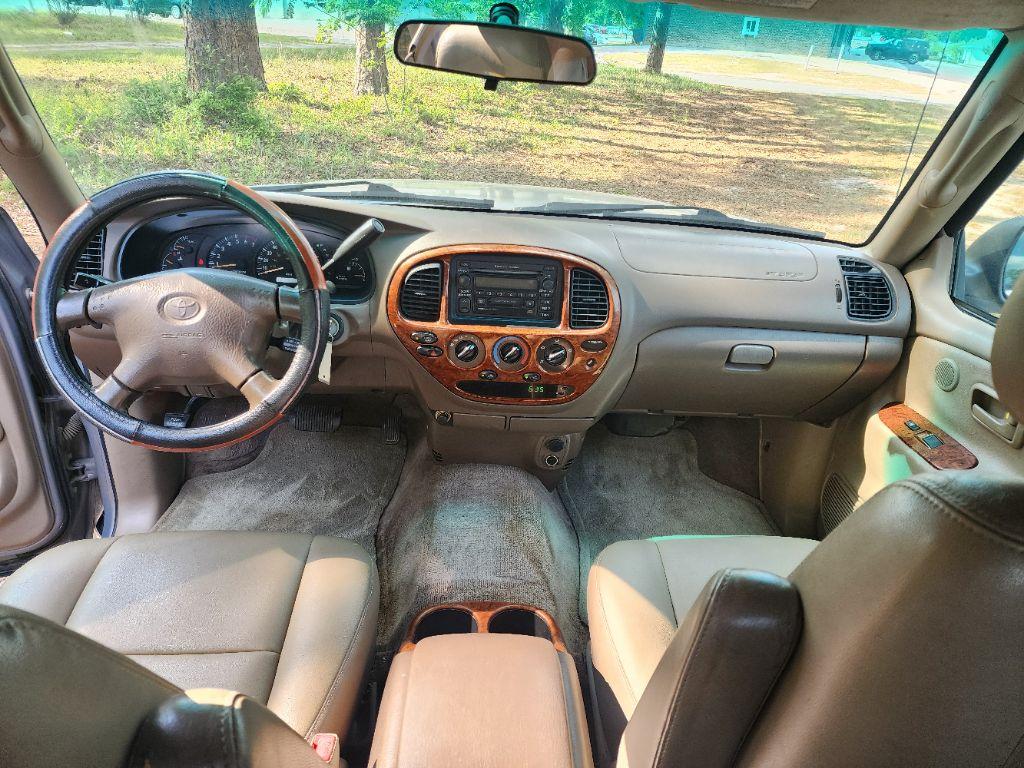 2002 Toyota Tundra Limited V8 photo