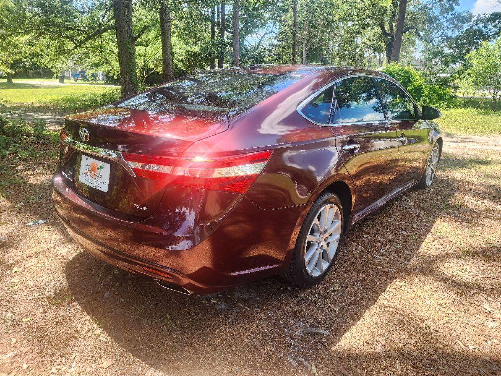 2014 Toyota Avalon XLE photo