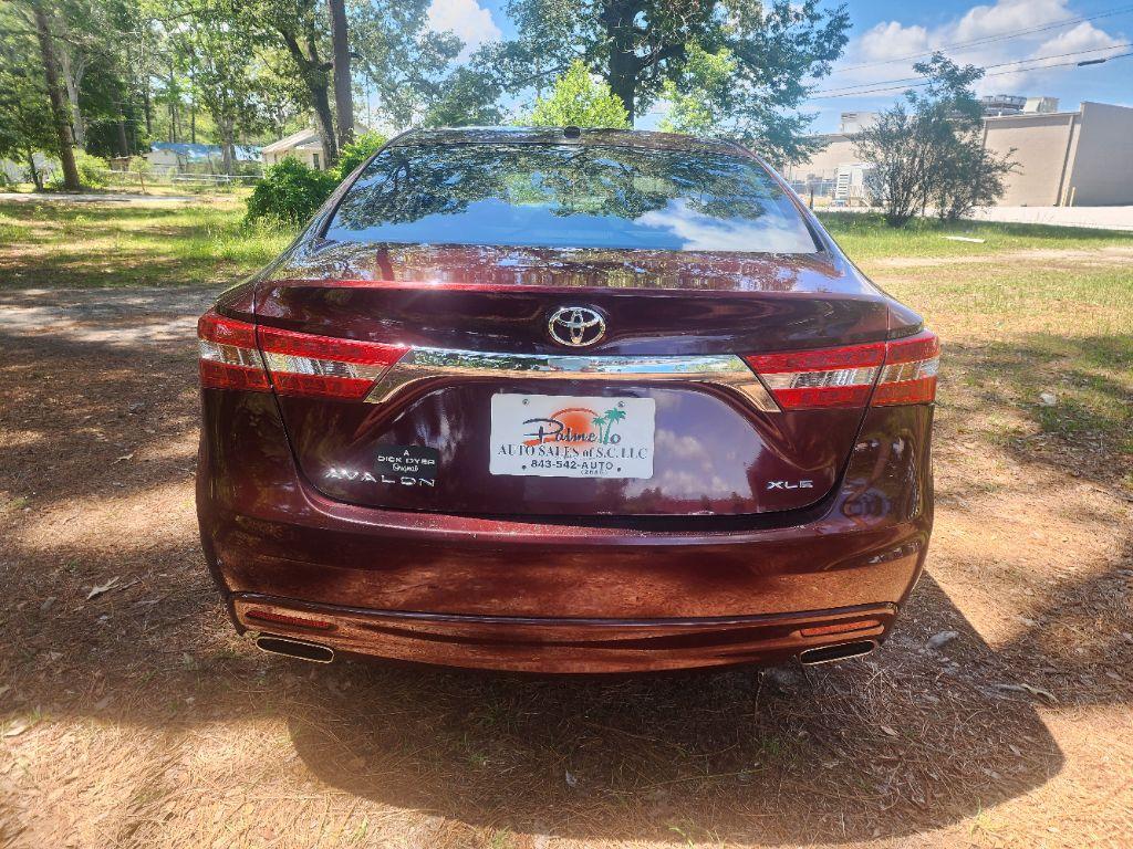 2014 Toyota Avalon XLE photo
