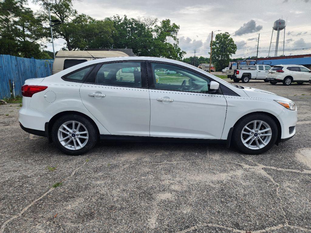 2018 Ford Focus - $9,995