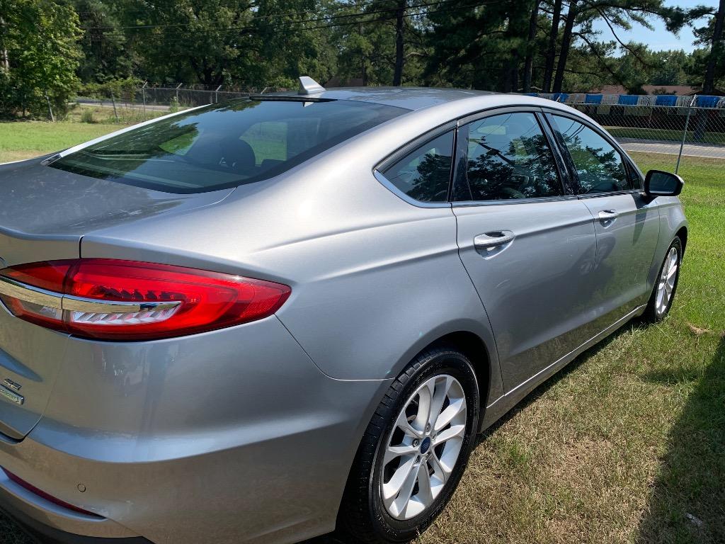 2020 Ford Fusion