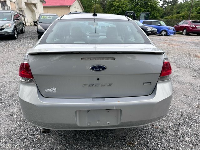 2008 Ford Focus SE photo