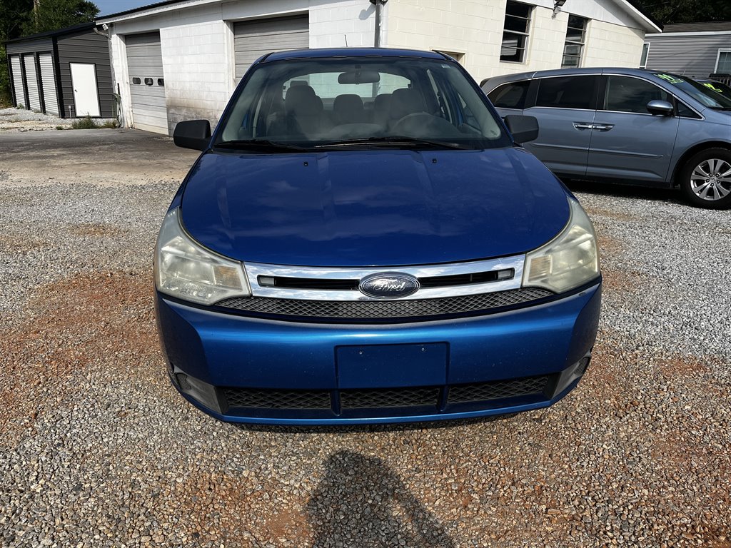 2010 Ford Focus SE photo