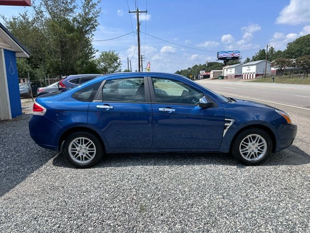 2008 Ford Focus SE photo