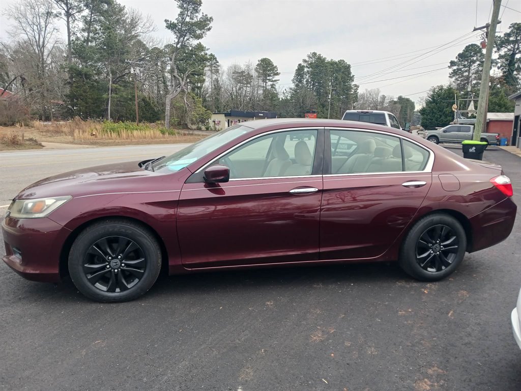2013 Honda Accord - $10,999