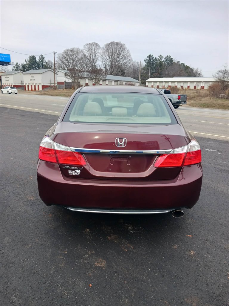2013 Honda Accord - $10,999