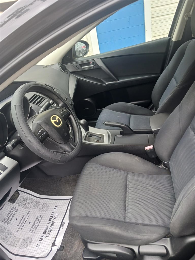 2011 MAZDA MAZDA3 - $8,499