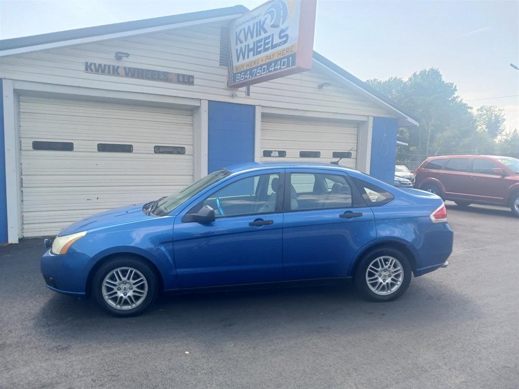 2010 Ford Focus - $5,499