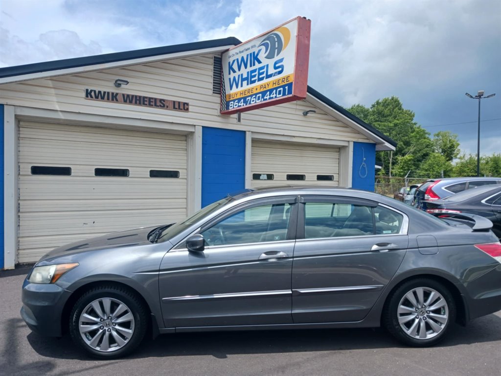 2012 Honda Accord - $8,999