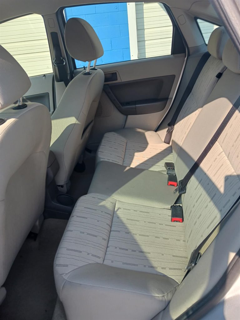 2011 Ford Focus - $5,999