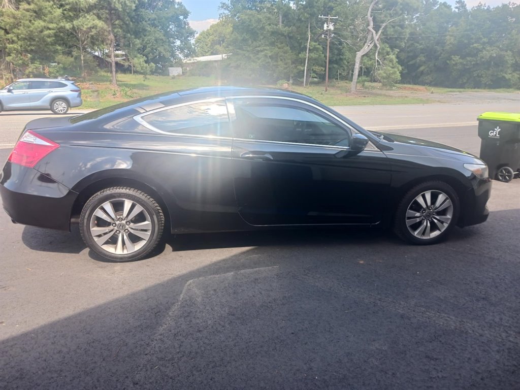 2010 Honda Accord - $9,899