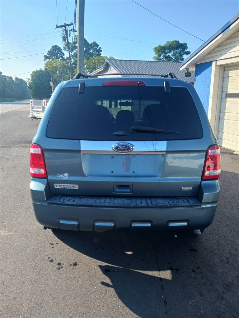 2011 Ford Escape - $5,999